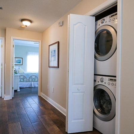בראדנטון ביץ' Hibiscus Hideaway Condo Walk To Historic Bridge St מראה חיצוני תמונה
